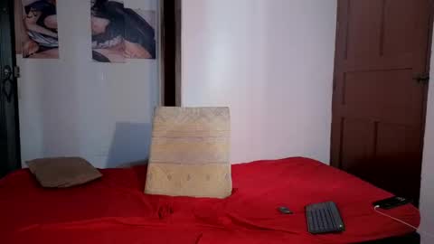 Snapshot of scarlett__cherry_ chatting on May 2026 07:44:02 PM Scarlett online show from May 2026 07:44:02 PM