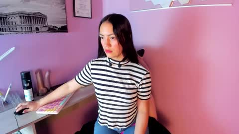 Snapshot of scarlett__fox__ chatting on February 2025 11:08:02 AM SCARLETT FOX online show from February 2025 11:08:02 AM