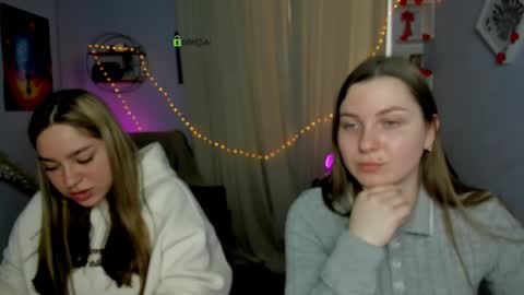 Snapshot of scarlett_badgirl chatting on April 2026 12:17:02 PM Scarlett online show from April 2026 12:17:02 PM