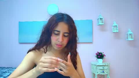 Snapshot of scarlett_clyde chatting on July 2026 12:33:01 PM Scarlett online show from July 2026 12:33:01 PM