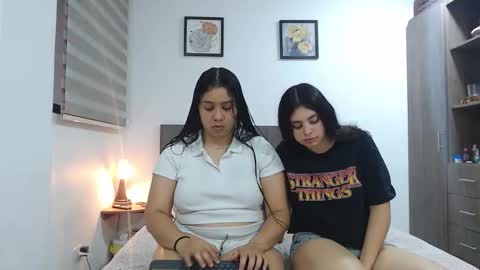 Scarlett and Jazmin online show from March 2026 10:53:03 AM