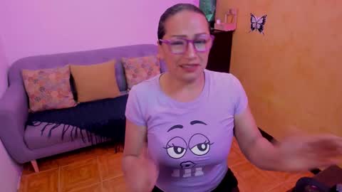 Scarlett sax online show from January 2026 10:03:02 PM