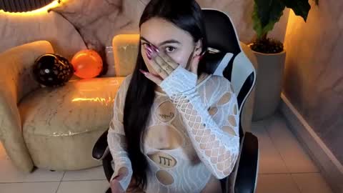 Snapshot of scarlett_smith_tp chatting on October 2025 01:33:02 PM Scarlett online show from October 2025 01:33:02 PM