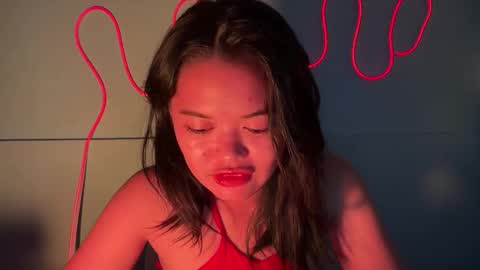 Scarlett online show from September 2025 12:05:01 AM