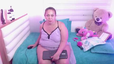 Snapshot of scarlettbooty chatting on May 2026 09:47:01 AM scarlettbooty online show from May 2026 09:47:01 AM