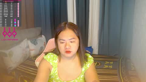scarlette online show from September 2025 08:19:01 PM