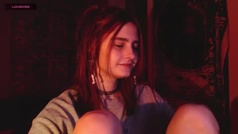 Scarlett online show from October 2025 07:25:01 PM