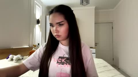 Snapshot of scarlettleszczynski chatting on April 2026 02:23:01 PM scarlettleszczynski online show from April 2026 02:23:01 PM