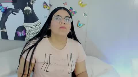 Snapshot of scarlettwhitmore chatting on October 2025 03:14:02 AM Scarlett Whitmore online show from October 2025 03:14:02 AM