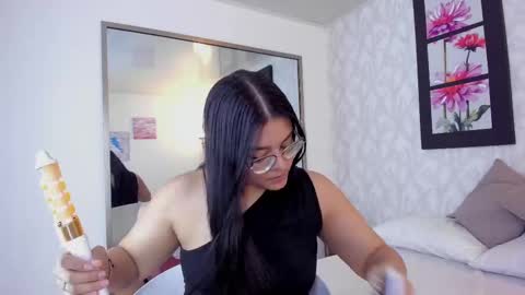 Snapshot of scarlettwhitmore chatting on October 2025 03:26:02 AM Scarlett Whitmore online show from October 2025 03:26:02 AM