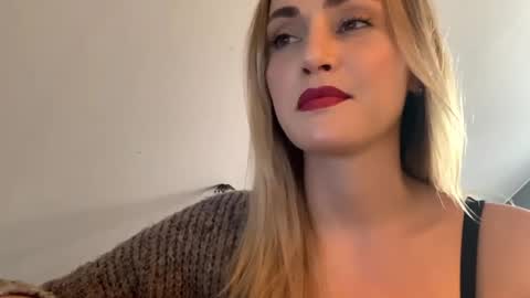 ScarlettxBlonde online show from April 2026 02:14:01 PM