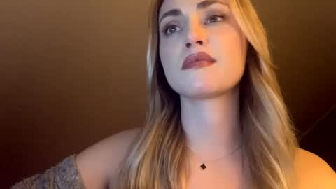 ScarlettxBlonde online show from April 2026 08:09:02 PM