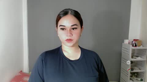 Snapshot of scarletvamp chatting on May 2026 11:39:02 AM scarletvamp online show from May 2026 11:39:02 AM