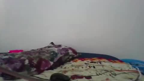 scentedfriction online show from October 2025 01:08:02 PM