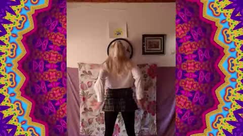 Snapshot of sch00lgirlass chatting on February 2026 07:10:02 PM sch00lgirlass online show from February 2026 07:10:02 PM
