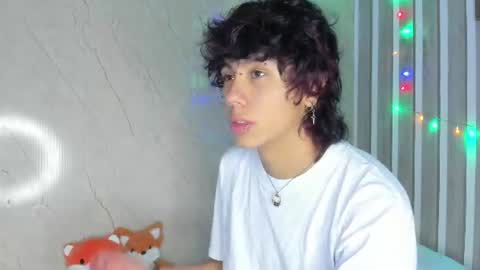 Snapshot of sckrapper chatting on June 2026 12:25:01 PM sckrapper online show from June 2026 12:25:01 PM