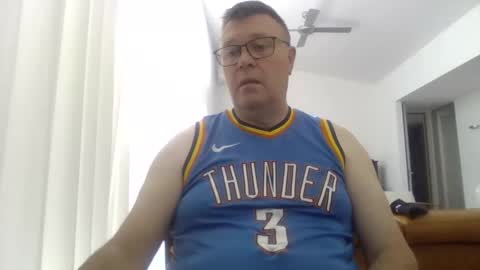 Snapshot of scoobs71 chatting on April 2026 11:40:02 PM Scoobs online show from April 2026 11:40:02 PM