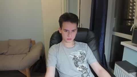 Thomas brunette and Alex blond online show from November 2025 04:33:02 AM