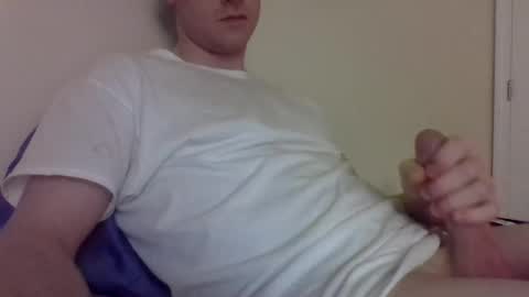 scooter912 online show from April 2026 05:07:02 PM