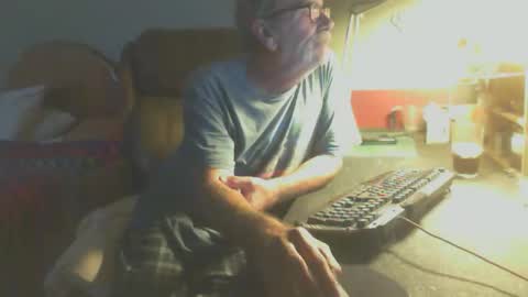 Snapshot of scotsman_62 chatting on May 2026 05:15:02 AM scotsman_62 online show from May 2026 05:15:02 AM