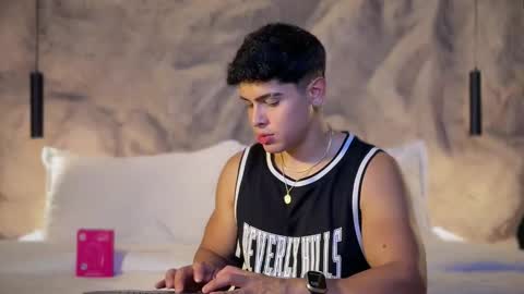 Andrew Flintt online show from March 2026 03:12:02 AM