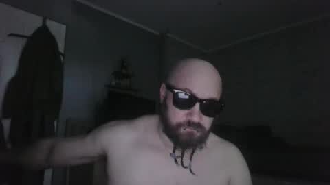 Snapshot of scottish_alien chatting on April 2026 08:04:01 AM Richard James online show from April 2026 08:04:01 AM