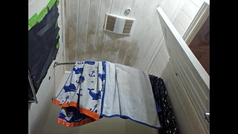 Arin online show from September 2025 05:44:01 AM