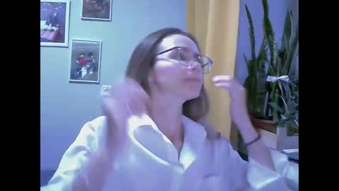 SEA Dream online show from November 2025 03:49:02 AM