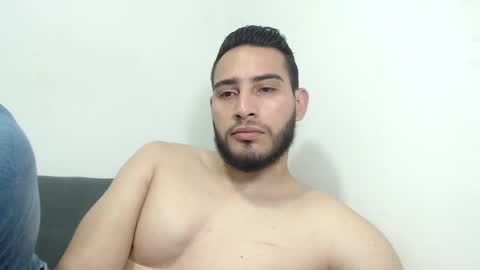 Snapshot of seank_noszka chatting on December 2024 06:49:02 PM seank_noszka online show from December 2024 06:49:02 PM