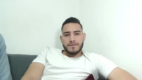 Snapshot of seank_noszka chatting on December 2024 01:22:02 PM seank_noszka online show from December 2024 01:22:02 PM