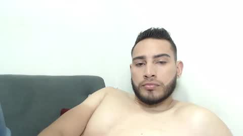 Snapshot of seank_noszka chatting on February 2025 10:33:01 PM seank_noszka online show from February 2025 10:33:01 PM
