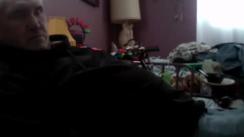 seanstiffy3916 online show from January 2026 07:06:02 PM