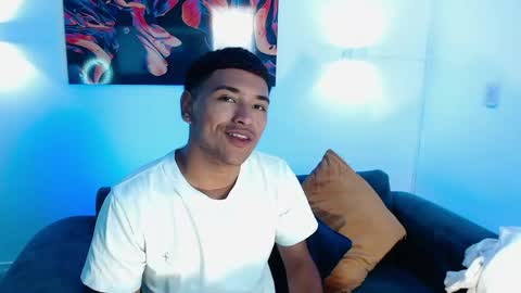 Snapshot of seanstonee chatting on April 2026 06:48:02 PM Sean online show from April 2026 06:48:02 PM