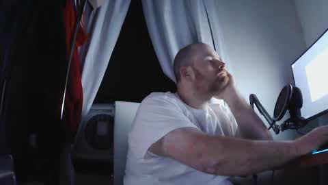 seanv26 online show from September 2025 01:55:02 AM