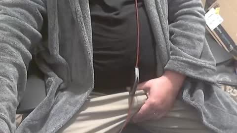 Falco J online show from October 2025 11:49:01 PM