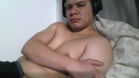 Snapshot of seb5759 chatting on April 2026 05:19:01 AM seb5759 online show from April 2026 05:19:01 AM