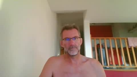 Snapshot of seb846894 chatting on June 2026 06:40:01 PM seb846894 online show from June 2026 06:40:01 PM