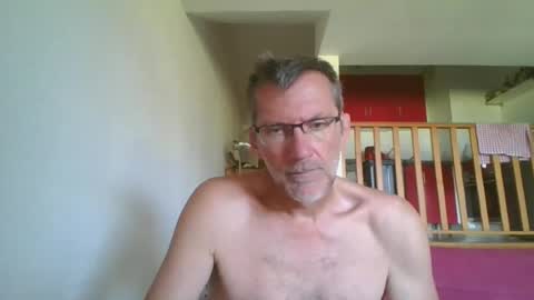 Snapshot of seb846894 chatting on June 2026 07:02:01 AM seb846894 online show from June 2026 07:02:01 AM