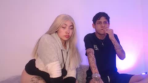  CAMILA Y SEBASTIAN online show from September 2025 02:39:02 AM