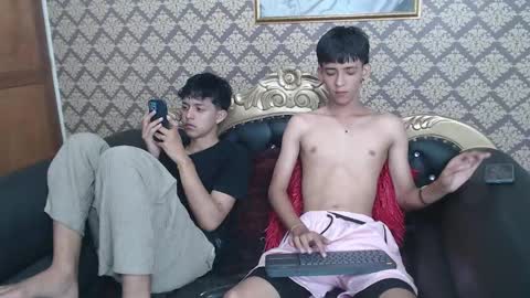 Snapshot of sebas_cat chatting on September 2025 01:31:02 AM Sebastian Alvarez online show from September 2025 01:31:02 AM
