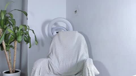 sebastian online show from December 2025 01:59:02 PM