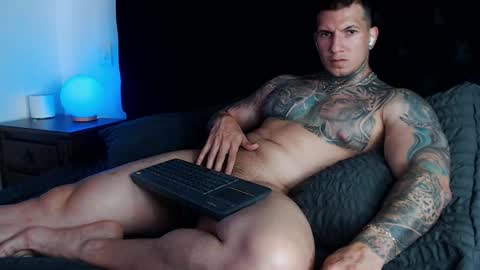 Snapshot of sebastian_muss chatting on May 2026 07:33:01 PM Sebastian online show from May 2026 07:33:01 PM
