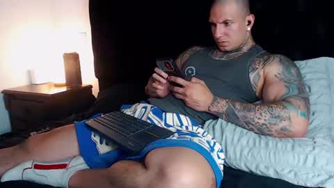Snapshot of sebastian_muss chatting on July 2026 06:32:02 PM Sebastian online show from July 2026 06:32:02 PM
