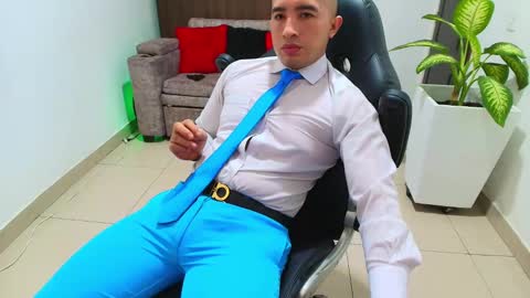 juan  sebastian online show from March 2025 06:11:01 PM