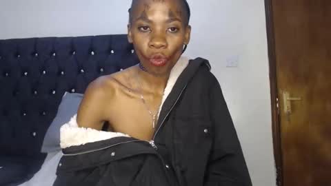 sebatrishaa online show from October 2025 05:25:01 PM