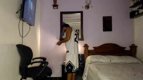 Snapshot of sebferrer chatting on July 2026 01:10:02 AM SebFerrer online show from July 2026 01:10:02 AM