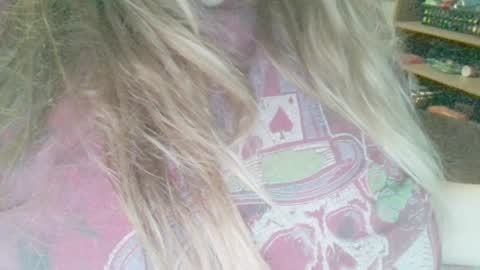 Snapshot of secret18slaveanon chatting on February 2025 12:48:02 PM Sunny online show from February 2025 12:48:02 PM