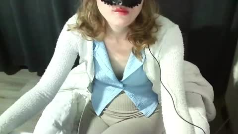 Snapshot of secretanni chatting on April 2026 12:15:02 AM Anni online show from April 2026 12:15:02 AM