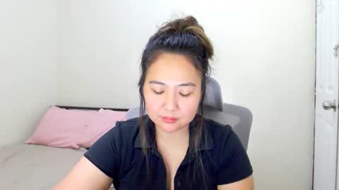 MILAN online show from February 2025 01:35:01 AM