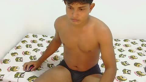 Snapshot of secretloversxo chatting on May 2026 11:14:01 AM Samu Antonella 24 - 19 online show from May 2026 11:14:01 AM